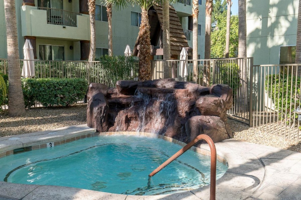 Tahiti All-Suite Resort Image 16