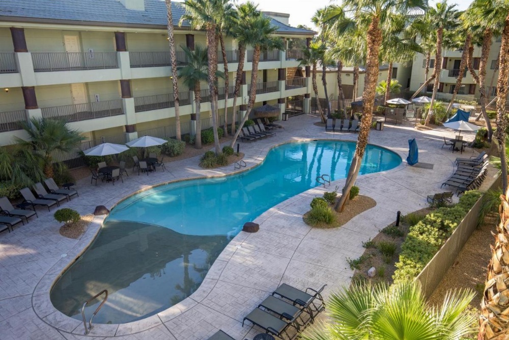 Tahiti All-Suite Resort Image 17